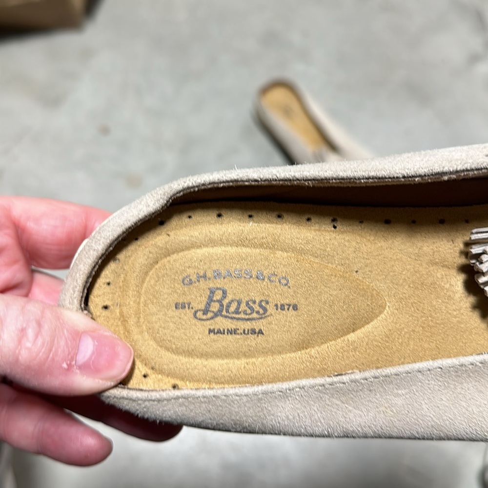 G.H. Bass & Co. Shoes | Women's Bass Slip On Tan Sneakers / Size 10 M - Picture 8 of 8